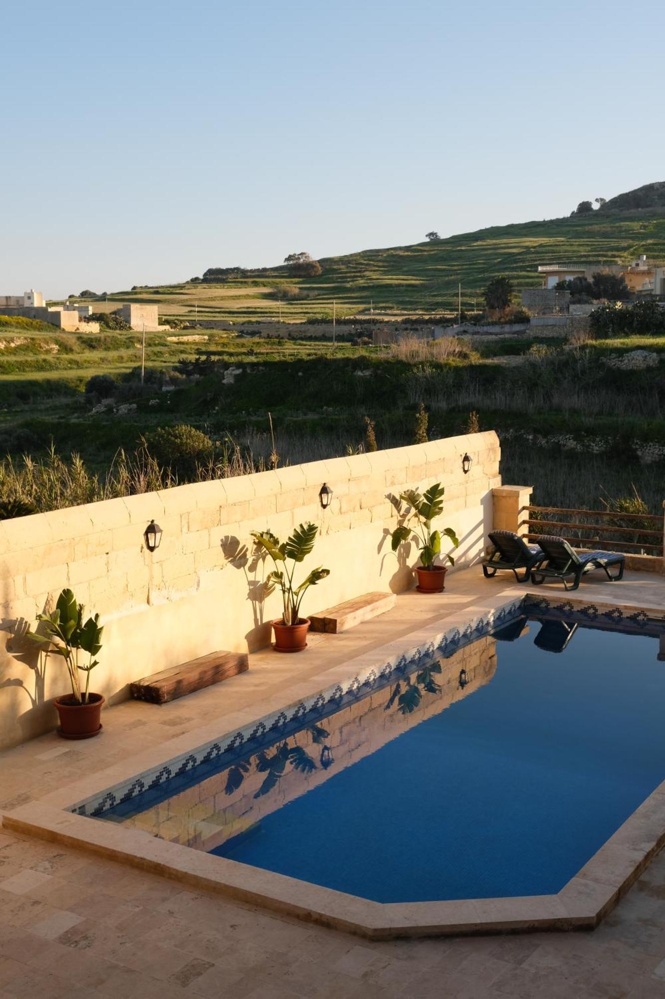 Soluna Boutique Guesthouse Għasri Eksteriør bilde