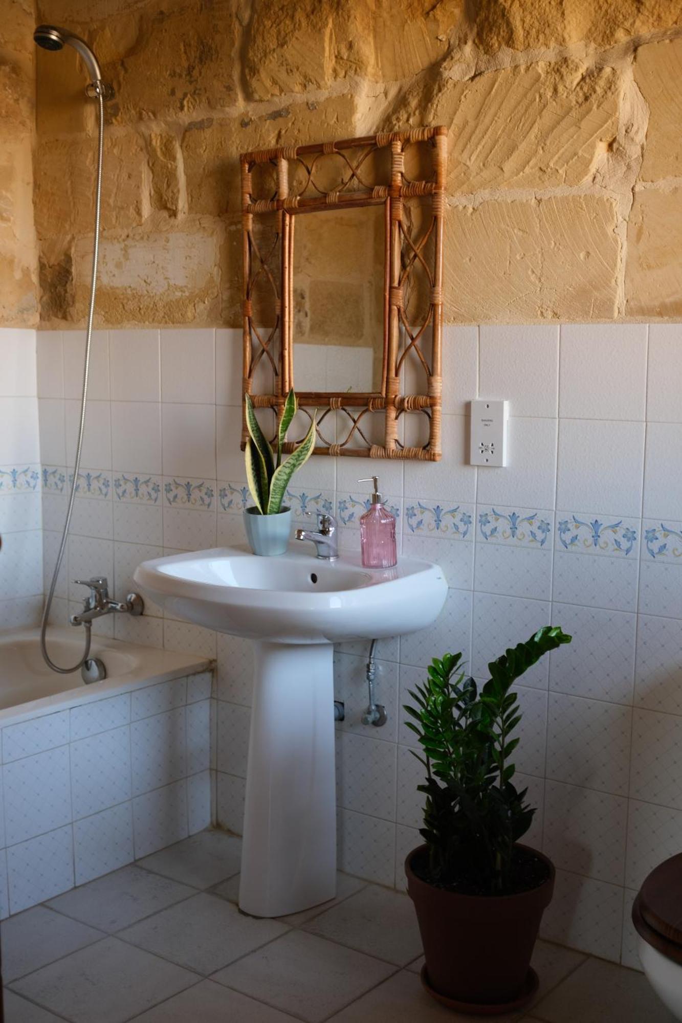 Soluna Boutique Guesthouse Għasri Eksteriør bilde