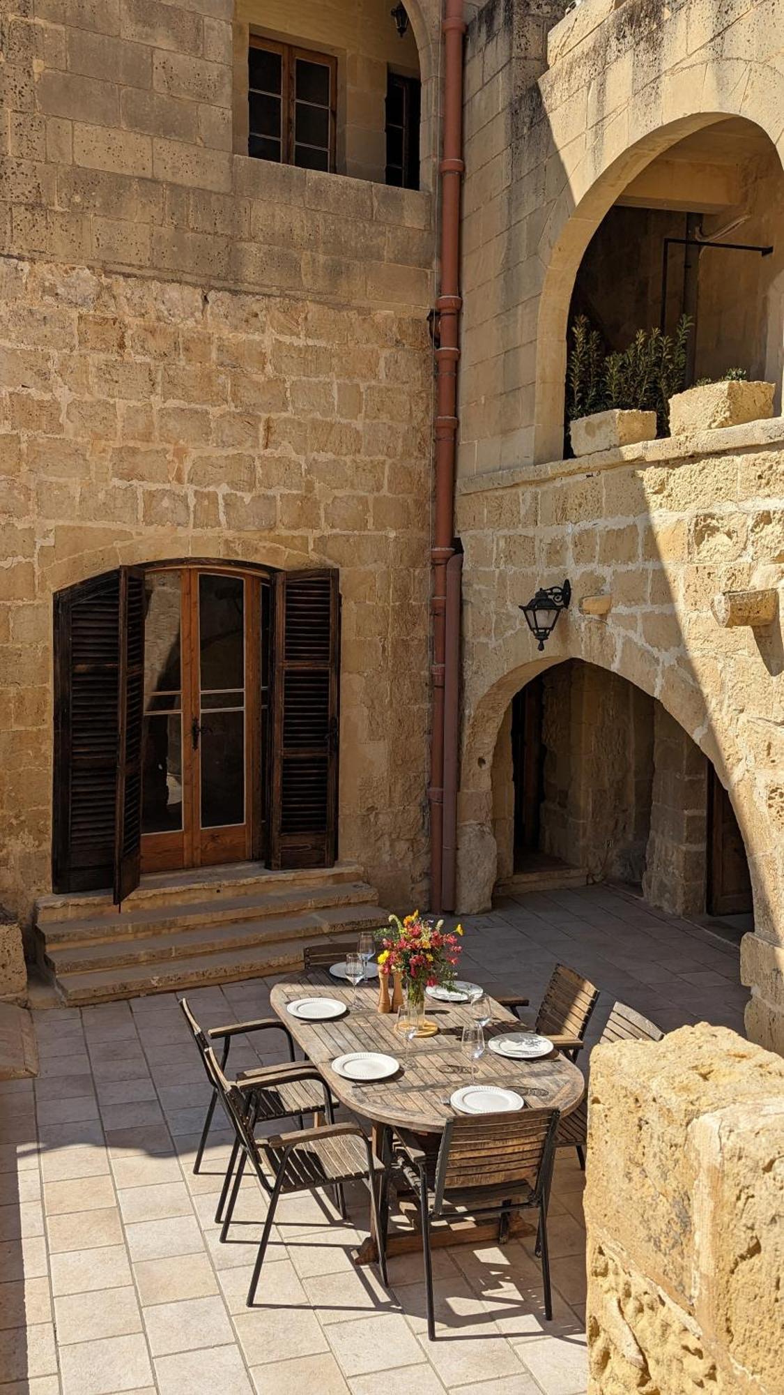 Soluna Boutique Guesthouse Għasri Eksteriør bilde