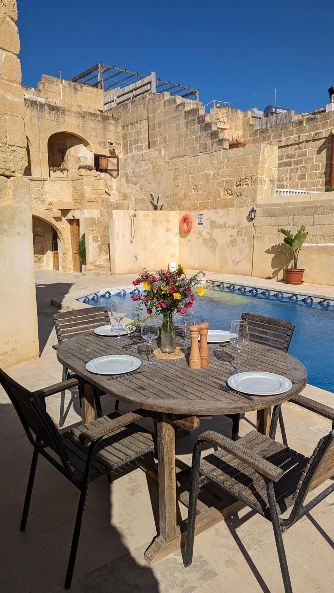 Soluna Boutique Guesthouse Għasri Eksteriør bilde